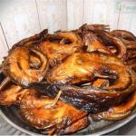 DRIED SMOKED CATFISH